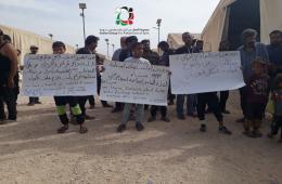 مهجرو جنوب دمشق يعتصمون في مخيم الشبيبة بإعزاز شمال سورية