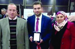 فلسطيني ينال المرتبة الأولى في الطب البشري على مستوى الجامعات السورية 