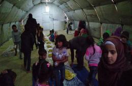 هيئة فلسطيني سوريا للإغاثة تقيم مأدبة غداء لأطفال مخيم دير بلوط