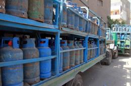 أهالي مخيم السبينة يشكون من تأخر تسليمهم أسطوانات الغاز المنزلي 