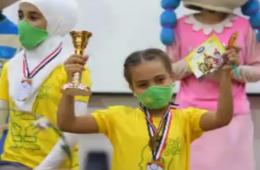 طالبة فلسطينية تنال المركز الأول بمسابقة الأصابع الحاسبة في دمشق 