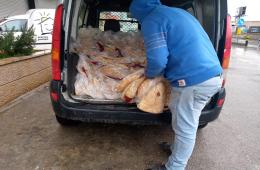 لبنان.. توزيع الخبز على عشرات العائلات الفلسطينية السورية بالبقاع