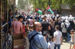 مسيرات في مخيمي النيرب وحمص فرحاً بوقف الحرب على غزة 