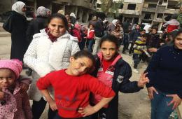 حفل للأطفال في مخيم اليرموك وسط مطالب بتلبية حاجاتهم 
