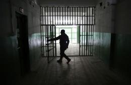 منظمة حقوقية.. الإفراج عن 573 معتقلاً منذ مرسوم العفو الأخير في سوريا