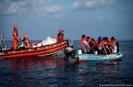 إنقاذ مهاجرين فلسطينيين قبالة السواحل الليبية واليونانية 
