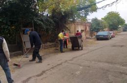 المجتمع المدني في "مخيم العائدين بحمص" ينظم حملة نظافة 