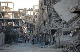 مخيم اليرموك. استياء من متعهدي البناء واتهامهم بالكذب وعدم الوفاء