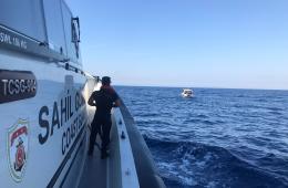 إنقاذ مهاجرين فلسطينيين في بحر إيجة بعد تعطل مركبهم