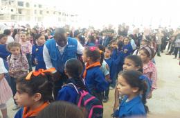 لأول مرة منذ 11 عاماً.. مدارس مخيم اليرموك تستقبل 1000 طالب