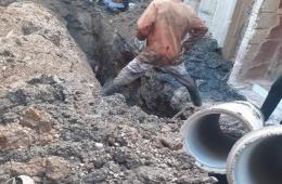 هيئة اللاجئين الفلسطينيين تنفذ مشروع إصلاح جزئي للصرف الصحي في مخيم جرمانا