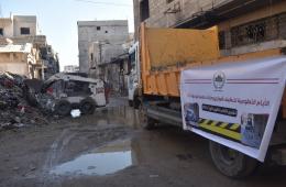 عودة العمل لرفع الركام وتركيب أجهزة إنارة في مخيم اليرموك