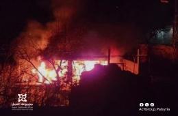 حريق في أحد المنازل بمخيم خان دنون يتسبب بخسائر مادية كبيرة