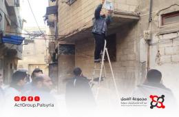 إنارة طرقات مخيم العائدين في حماة بمبادرة تطوعية