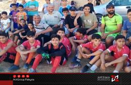 منظمة ألمانية تنظم دوري كرة قدم للأطفال في مخيم سبينة