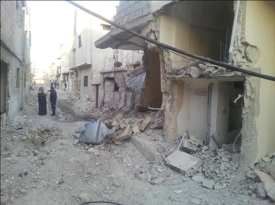 Air strikes by Syrian warplanes raided on Daraa camp.