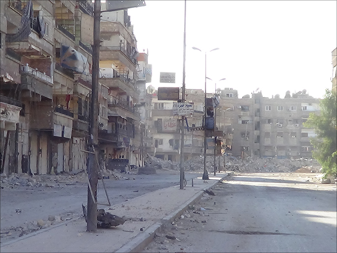 Clashes and shelling at the Yarmouk camp, and the Water Still Cut for 623 Days, Respectively.