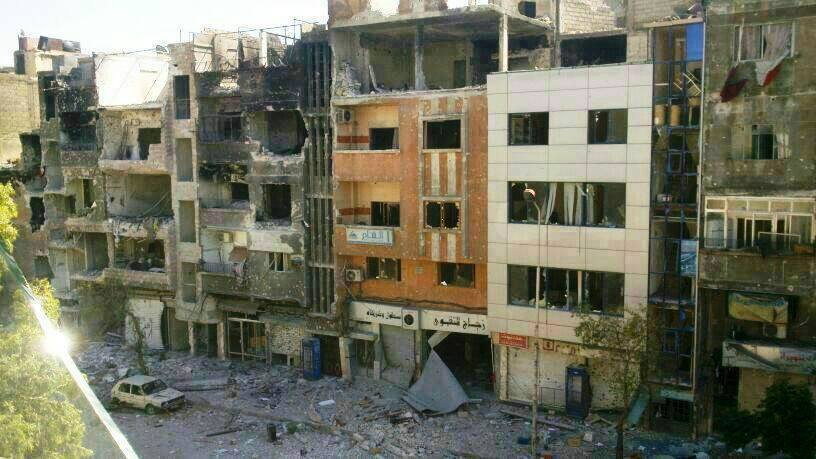 Violent Explosions and Clashes Rock the Yarmouk Camp in Damascus