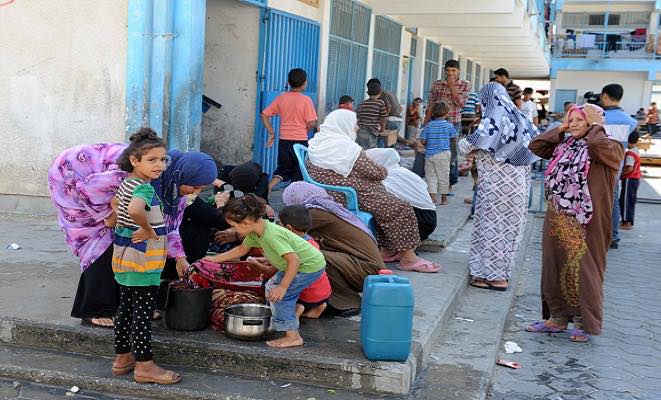 The Displaced Palestinian Families in Damascus Suburb Suffer from the Increased Economic Crisis