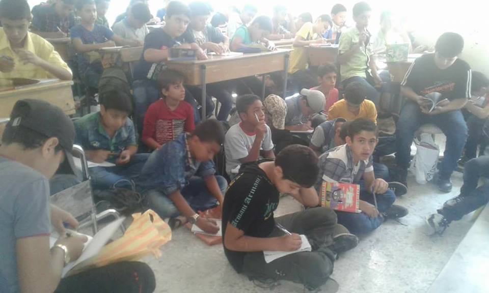 The alternative schools in Yelda are the only choice for the besieged students of Yarmouk camp