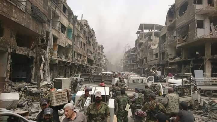The looting eats the green and the land in the destroyed Yarmouk camp