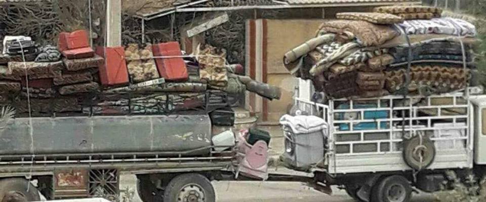 The regime bans the residents of Yarmouk camp from removing the furniture of their houses and arrests a number of them