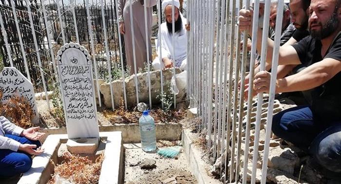 Palestinians from Syria Prevented from Burying Their Relatives in Lebanon
