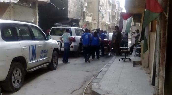 UNRWA Delegation Inspects Schools, Facilities in Yarmouk Camp