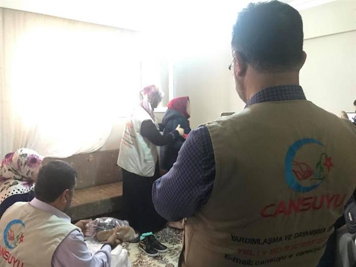 Winter Garments Distributed to Palestinian Children from Syria in Turkey