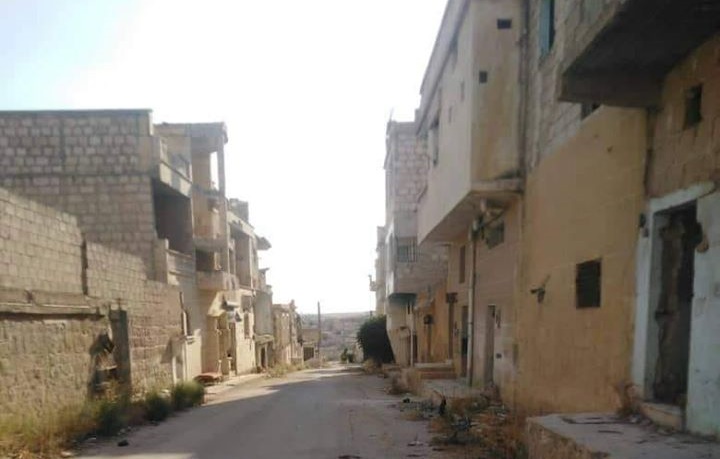 Pro-Govt Squad in Syria Purchases Houses in Handarat Camp for Palestinian Refugees