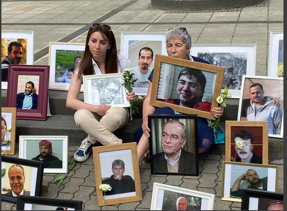 Vigil Held in Germany to Push for Release of Detainees from Syria Jails