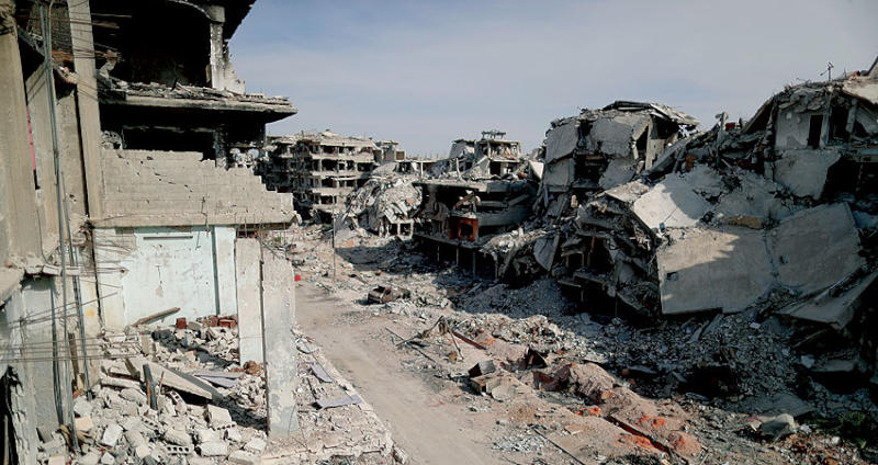 3 Years after Syrian Regime Bombarded Yarmouk Camp…Civilian Bodies Still Trapped Under Rubble