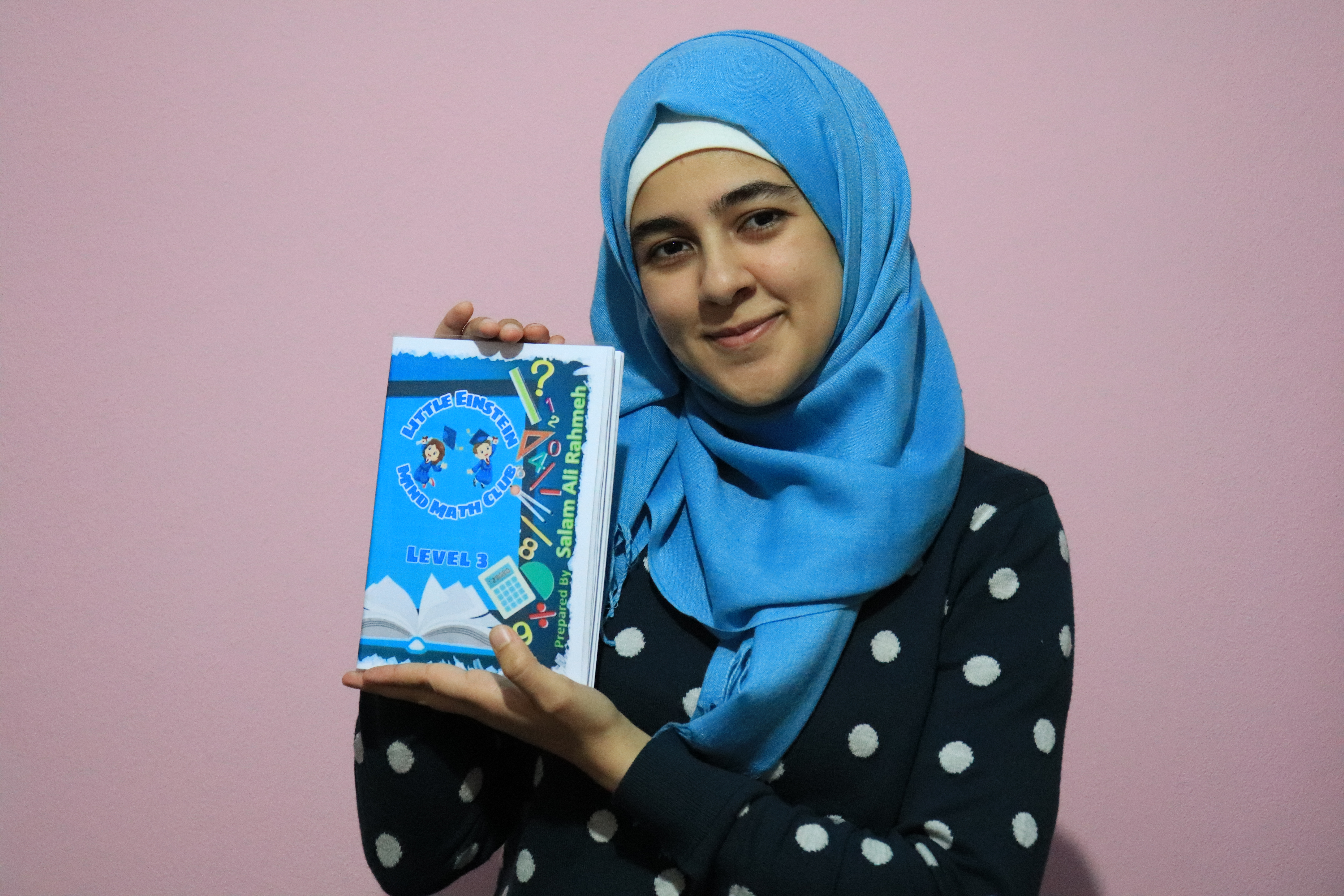 Palestinian Refugee Schoolgirl Writes Book about Mental Math in Netherlands