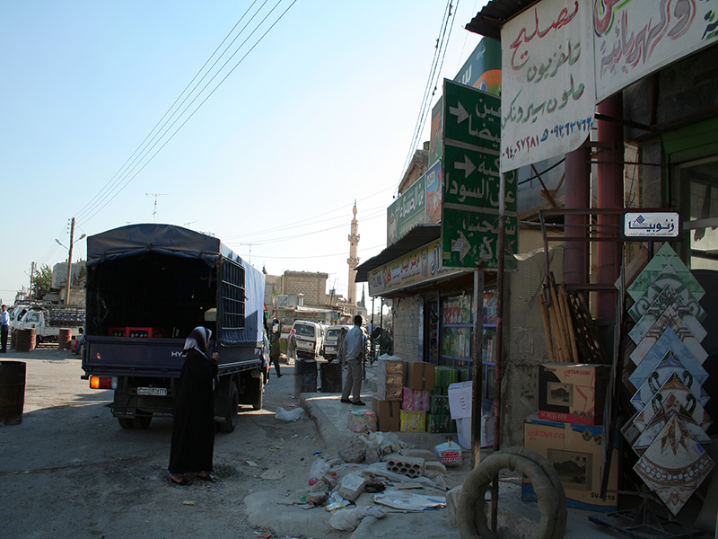 Palestinian Refugee Families Facing Squalid Conditions in Khan Dannun Camp