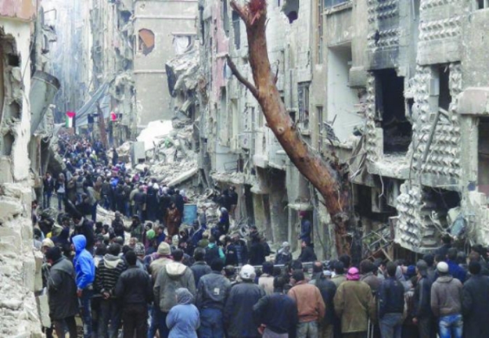 Yarmouk Camp Residents Lash Out at UNRWA