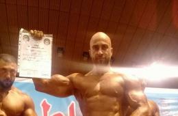 Palestinian refugee wins first position in a bodybuilding championship across Damascus and Lattakia