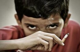 Number of Displaced Palestinian Children Taking Up Smoking in Syria Goes Up